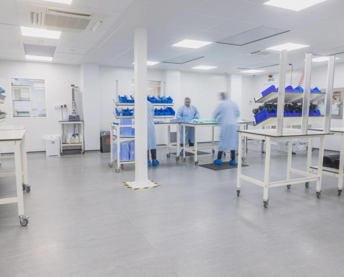 Resilience in Cleanrooms shown by a resilient cleanroom.